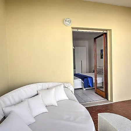 Apartment Golden